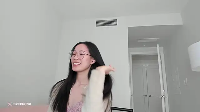 secretgirlfriendxo online show from March 5, 11:38 pm