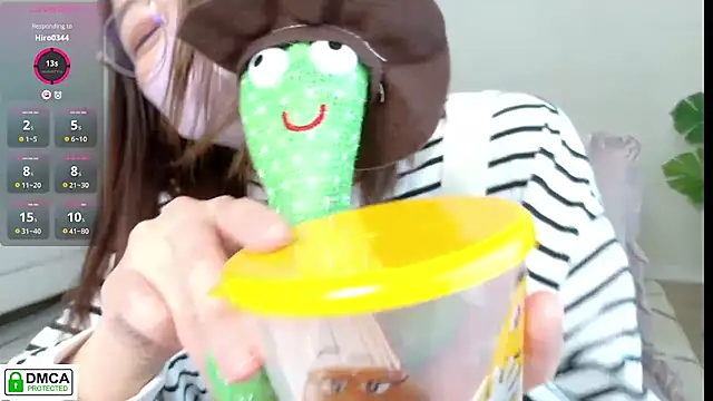 SUZU  online show from November 7, 3:17 am