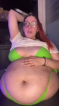 NiickyJones online show from April 10, 10:25 pm