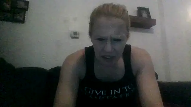 Snapshot of lisamatty4601 chatting on September 20, 10:11 pm lisamatty4601 online show from September 20, 10:11 pm