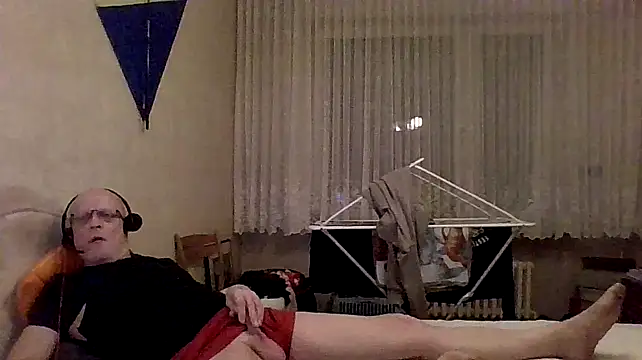 HornyRalfi55 online show from February 3, 9:50 pm