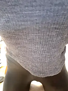 Silvia Zeno online show from February 6, 8:40 am