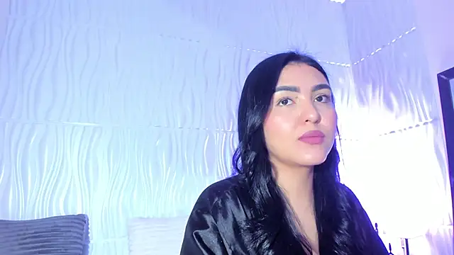 Snapshot of Abby__colins chatting on July 1, 2:51 pm Abby colins online show from July 1, 2:51 pm