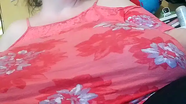 Nataliesbestjuggs online show from April 18, 1:37 pm