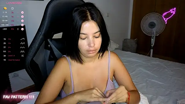 AnnaQueen online show from September 9, 2:00 am