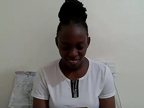 Snapshot of lizbela1 chatting on November 4, 12:26 pm lizbela1 online show from November 4, 12:26 pm
