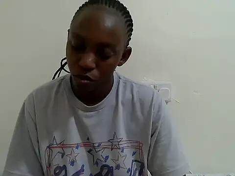 Snapshot of lizbela1 chatting on November 11, 8:14 am lizbela1 online show from November 11, 8:14 am