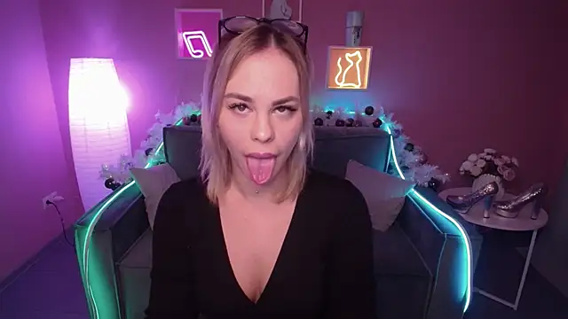 RikaRaily online show from January 11, 6:03 am