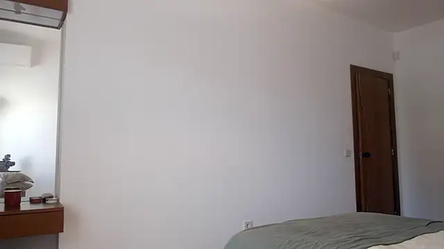 Snapshot of SexyandMarried1 chatting on October 2, 11:50 am SexyandMarried1 online show from October 2, 11:50 am