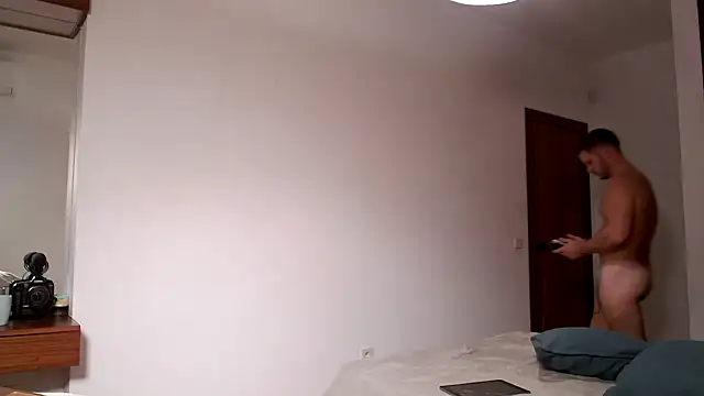 Snapshot of SexyandMarried1 chatting on November 15, 9:54 pm SexyandMarried1 online show from November 15, 9:54 pm