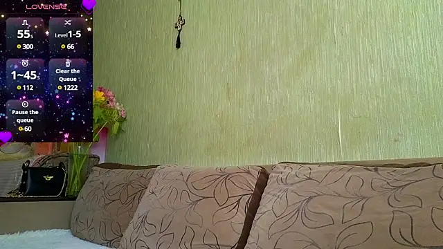 Snapshot of Miss_Flexi_fit chatting on January 16, 11:15 am Miss Flexi fit online show from January 16, 11:15 am