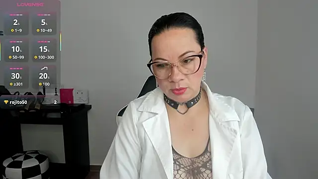 Snapshot of Sex-Psychology chatting on February 2, 9:13 pm Sex-Psychology online show from February 2, 9:13 pm