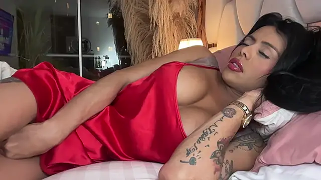 HOT LADY 777 online show from December 17, 12:23 am