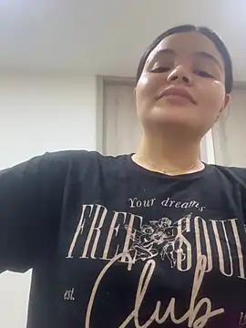 IsabellaAllen online show from April 11, 7:18 pm