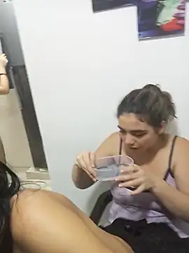 Snapshot of dirty_crazy_party chatting on February 26, 7:09 am dirty crazy party online show from February 26, 7:09 am