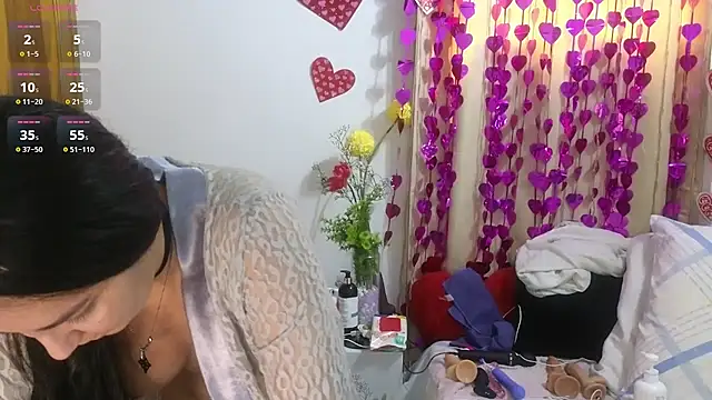 lovely trix online show from June 19, 8:34 pm