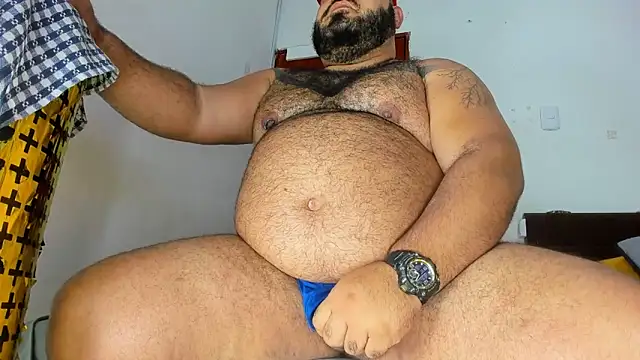 Latino bigcock online show from February 7, 10:13 pm