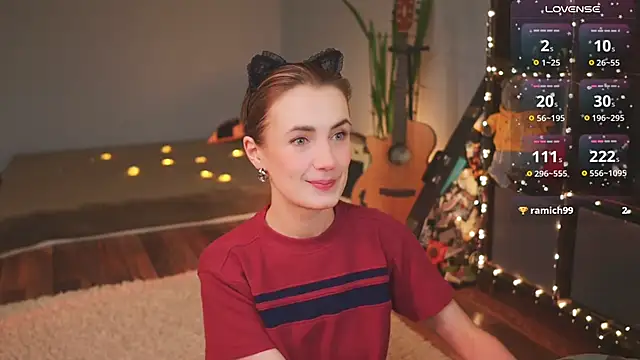 Snapshot of bananya_kitty chatting on December 5, 12:30 am bananya kitty online show from December 5, 12:30 am