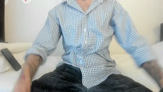 RoosterWabbit online show from November 5, 6:52 pm