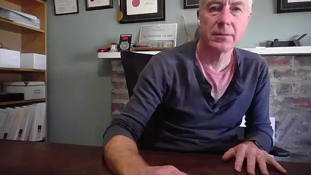 jiggy77777 online show from December 3, 10:40 pm