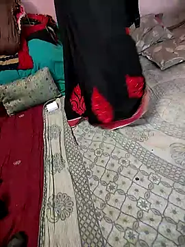 Snapshot of COUPLLE_VILLAGE chatting on January 18, 3:20 am COUPLLE VILLAGE online show from January 18, 3:20 am