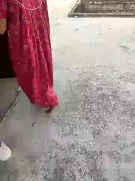 Snapshot of COUPLLE_VILLAGE chatting on February 4, 10:54 am COUPLLE VILLAGE online show from February 4, 10:54 am