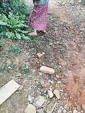 Snapshot of COUPLLE_VILLAGE chatting on February 7, 3:34 am COUPLLE VILLAGE online show from February 7, 3:34 am