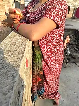 Snapshot of COUPLLE_VILLAGE chatting on February 15, 10:55 am COUPLLE VILLAGE online show from February 15, 10:55 am