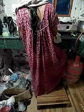 Snapshot of COUPLLE_VILLAGE chatting on March 15, 4:13 am COUPLLE VILLAGE online show from March 15, 4:13 am