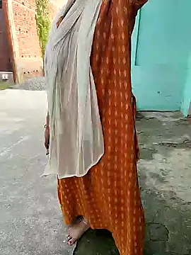 Snapshot of COUPLLE_VILLAGE chatting on October 25, 2:41 am COUPLLE VILLAGE online show from October 25, 2:41 am