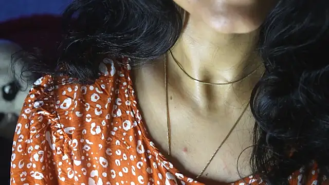 -AyeshaSinghania- online show from March 19, 9:35 am