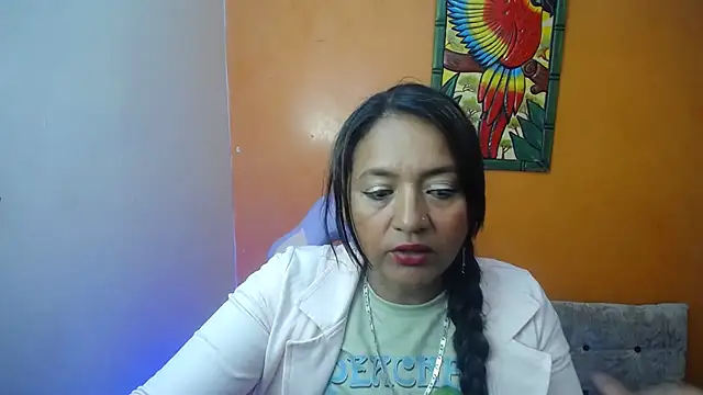 Snapshot of daleska_ayala_1 chatting on February 10, 6:35 pm daleska ayala 1 online show from February 10, 6:35 pm