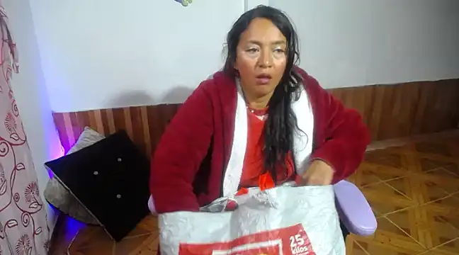 Snapshot of daleska_ayala_1 chatting on March 18, 6:26 pm daleska ayala 1 online show from March 18, 6:26 pm