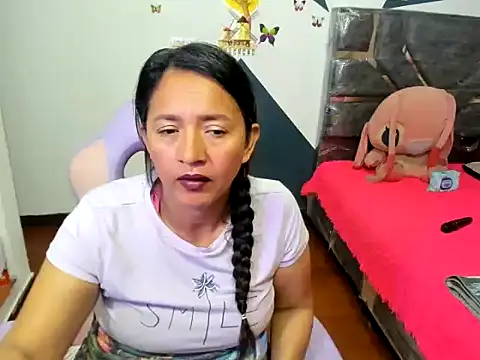 Snapshot of daleska_ayala_1 chatting on September 21, 1:29 am daleska ayala 1 online show from September 21, 1:29 am