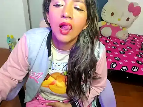 Snapshot of daleska_ayala_1 chatting on November 7, 1:44 pm daleska ayala 1 online show from November 7, 1:44 pm