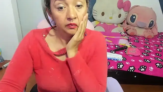 Snapshot of daleska_ayala_1 chatting on November 9, 9:35 pm daleska ayala 1 online show from November 9, 9:35 pm