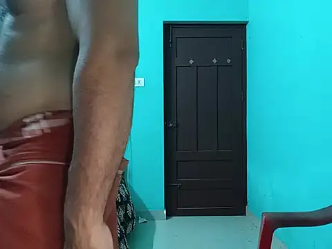 Sultryandrews online show from April 16, 3:35 pm