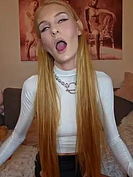 LessiaMia online show from January 29, 11:25 pm