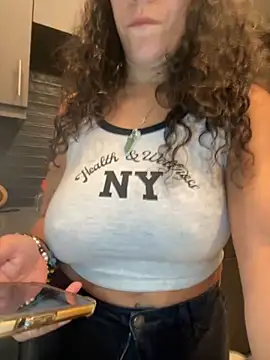Snapshot of Bigbuttbrooklynn chatting on February 28, 6:32 am Bigbuttbrooklynn online show from February 28, 6:32 am