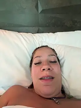 Snapshot of Bigbuttbrooklynn chatting on September 11, 6:19 pm Bigbuttbrooklynn online show from September 11, 6:19 pm