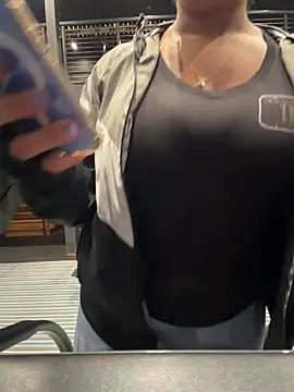 Bigbuttbrooklynn online show from March 12, 6:52 am