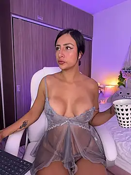 andre queen09 online show from April 12, 10:53 am