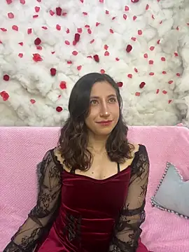 SkarletJhonson  online show from April 18, 7:01 am