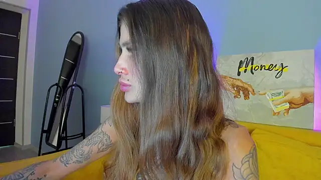 Patricia Cox online show from February 20, 6:41 pm