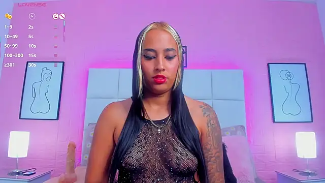 charlotte kisss online show from July 3, 5:19 pm