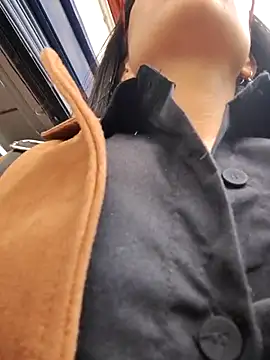 Astrid-- online show from March 5, 3:08 pm