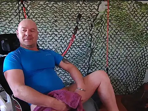 Snapshot of ManlyPrisonGuy chatting on December 26, 12:59 pm ManlyPrisonGuy online show from December 26, 12:59 pm