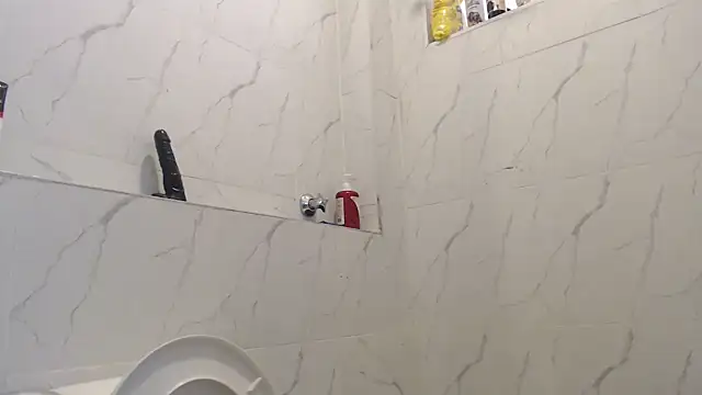 CurvyGlass online show from January 9, 11:35 am