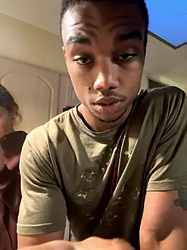 Shhhtrey0375 online show from January 8, 12:35 am