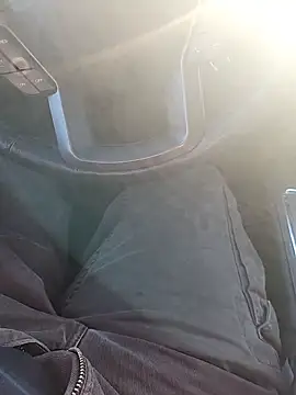 Snapshot of Jackauff69 chatting on February 18, 2:27 pm Jackauff69 online show from February 18, 2:27 pm